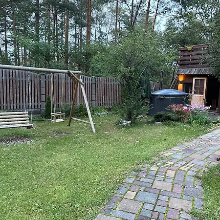 House By The Sea With Hot Tub Дом отдыха Рига
