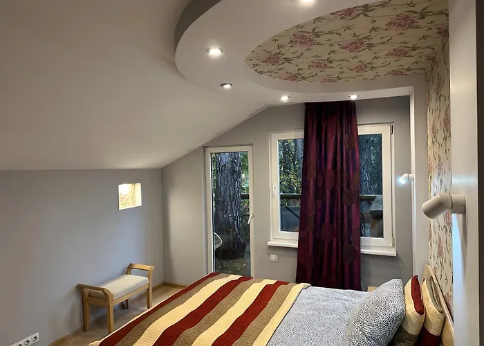 House By The Sea With Hot Tub Riga