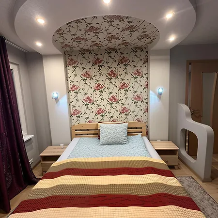 House By The Sea With Hot Tub *